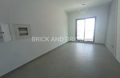 Apartment - 1 Bedroom - 2 Bathrooms for rent in Jumeirah Garden City - Al Satwa - Dubai