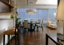 Luxurious Three Bedroom Penthouse 45 Flr