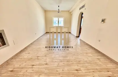 Apartment - 1 Bedroom - 2 Bathrooms for rent in Muwaileh 29 Building - Muwaileh - Sharjah