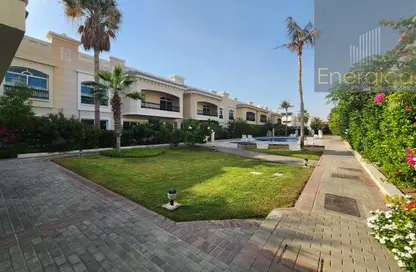 Villa - 5 Bedrooms - 4 Bathrooms for rent in Umm Suqeim 2 Villas - Umm Suqeim 2 - Umm Suqeim - Dubai