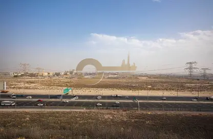 شقة - 3 غرف نوم - 2 حمامات للايجار في عزيزي بيرل - الفرجان - دبي