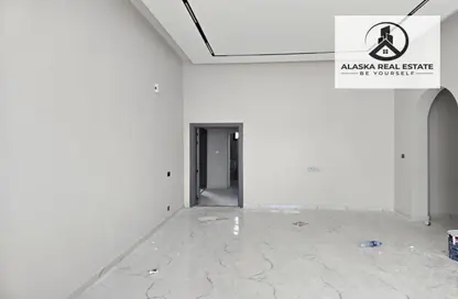 Villa - 6 Bedrooms - 7+ Bathrooms for rent in Al Satwa - Dubai