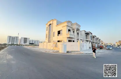 Villa - 5 Bedrooms - 7 Bathrooms for sale in Al Amira Village - Al Yasmeen - Ajman