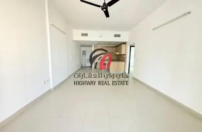 Apartment - 2 Bedrooms - 2 Bathrooms for rent in Al Jawzaa - International City - Dubai