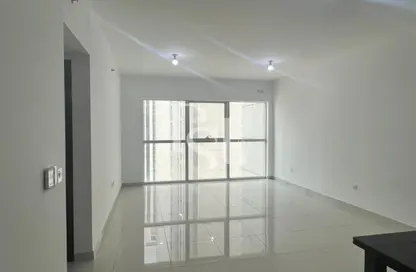 Apartment - 1 Bedroom - 2 Bathrooms for rent in Marina Blue Tower - Marina Square - Al Reem Island - Abu Dhabi