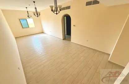 شقة - غرفة نوم - 2 حمامات للايجار في بناية مويليح 29 - مويلح - الشارقة