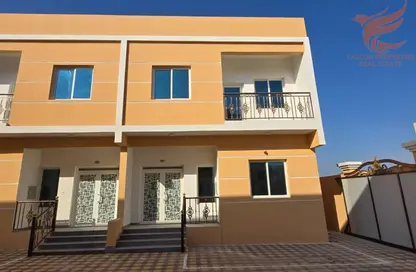 مجمع سكني - 4 غرف نوم - 4 حمامات للايجار في القصيدات - رأس الخيمة