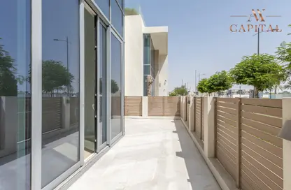 Terrace image for: Townhouse - 2 Bedrooms - 4 Bathrooms for sale in Mamsha Al Saadiyat - Saadiyat Cultural District - Saadiyat Island - Abu Dhabi, Image 1