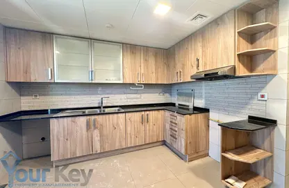 Apartment - 3 Bedrooms - 5 Bathrooms for rent in Al Reem Bay Towers 1 - Najmat Abu Dhabi - Al Reem Island - Abu Dhabi