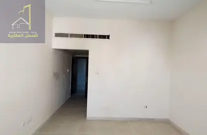 Apartment - Studio - 1 Bathroom for rent in Al Naba'ah 8 Building - Al Naba'ah - Al Sharq - Sharjah
