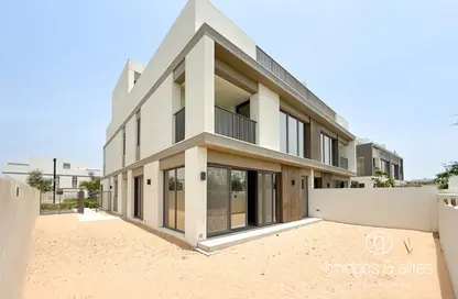 Villa - 4 Bedrooms - 5 Bathrooms for rent in Aura - Tilal Al Ghaf - Dubai