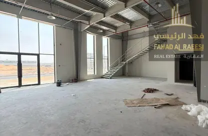 مستودع - استوديو - 1 حمام للايجار في أم الثعوب - أم القيوين