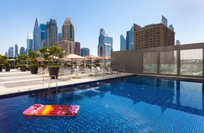 صورة لـ حوض سباحة شقة - 1 حمام للبيع في روف سيتي ووك - سيتي ووك - دبي ، صورة رقم 1