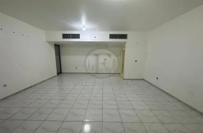 شقة - غرفة نوم - 1 حمام للايجار في برج فرحة - منطقة النادي السياحي - أبوظبي