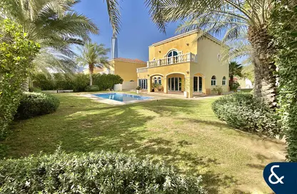 Villa - 5 Bedrooms - 5 Bathrooms for sale in Legacy - Jumeirah Park - Dubai
