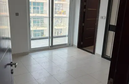 Apartment - 2 Bedrooms - 2 Bathrooms for rent in Glitz 3 - Glitz - Dubai Studio City - Dubai