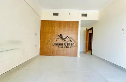 Apartment - 1 Bedroom - 2 Bathrooms for rent in Liwa Residence - Dubai Silicon Oasis - Dubai