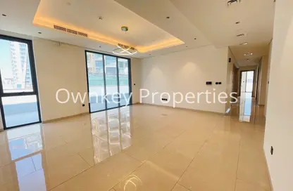 شقة - 3 غرف نوم - 5 حمامات للايجار في منال لاروز - قرية الجميرا سركل - دبي شقة - 3 غرف نوم - 5 حمامات للايجار في منال لاروز - قرية الجميرا سركل - دبي