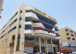 2 B/R Available near Karama Bus station