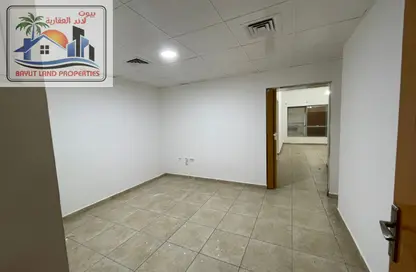 Apartment - Studio - 1 Bathroom for rent in Al Majaz 2 - Al Majaz - Sharjah