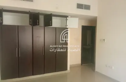 شقة - 2 غرف نوم - 2 حمامات للايجار في مجمع النهدة السكني - النهدة - الشارقة