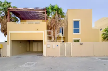 Villa - 4 Bedrooms - 5 Bathrooms for rent in Al Tharwaniyah Community - Al Raha Gardens - Abu Dhabi