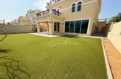 Villa - 4 Bedrooms - 5 Bathrooms for rent in Legacy Nova Villas - Jumeirah Park - Dubai
