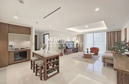 Apartment - 1 Bedroom - 1 Bathroom for sale in Palace Beach Residence - EMAAR Beachfront - Dubai Harbour - Dubai