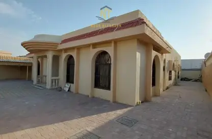فيلا - 7 غرف نوم - 6 حمامات للبيع في النخيلات - الحيرة - الشارقة