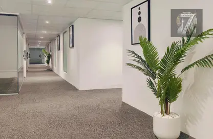 Business Centre - Studio - 4 Bathrooms for rent in Al Mussalla - Al Souk Al Kabeer - Bur Dubai - Dubai