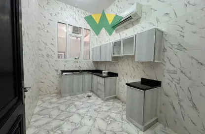 Apartment - 2 Bedrooms - 2 Bathrooms for rent in Madinat Al Riyad - Abu Dhabi