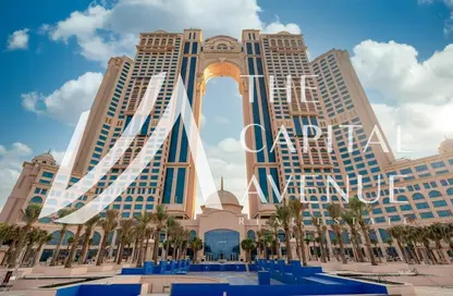 Apartment - 3 Bedrooms - 4 Bathrooms for sale in Fairmont Marina Residences - The Marina - Abu Dhabi