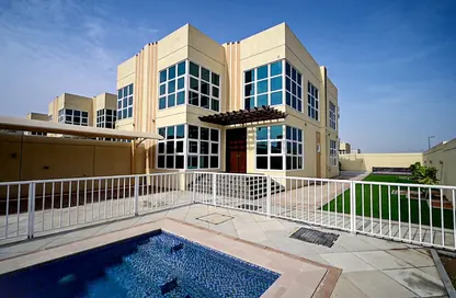 فيلا - 4 غرف نوم - 6 حمامات للايجار في براشي - البادي - الشارقة