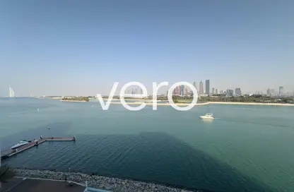 Apartment - 1 Bedroom - 2 Bathrooms for rent in Azure Residences - Palm Jumeirah - Dubai