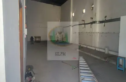 Warehouse - Studio - 1 Bathroom for rent in Mussafah - Abu Dhabi