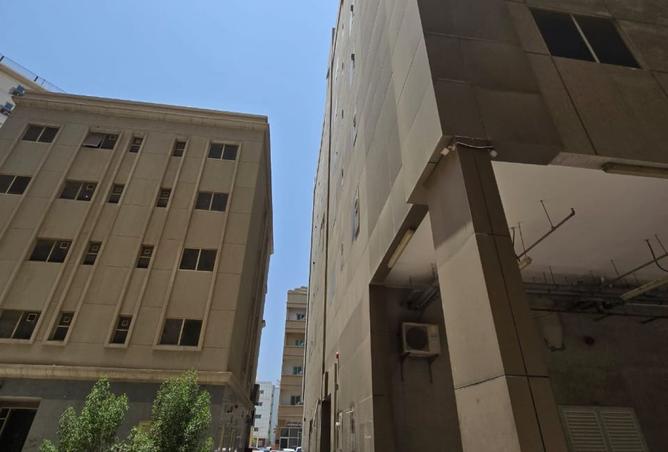 15702511 - صورة العقار 3