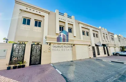 Villa - 3 Bedrooms - 4 Bathrooms for rent in Abu Hail Road - Abu Hail - Deira - Dubai Villa - 3 Bedrooms - 4 Bathrooms for rent in Abu Hail Road - Abu Hail - Deira - Dubai