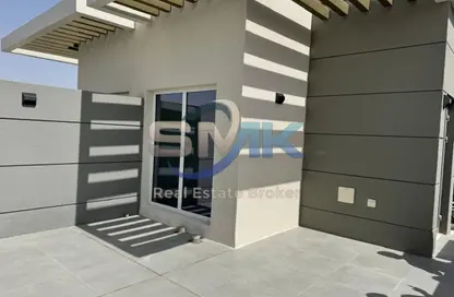 Townhouse - 3 Bedrooms - 3 Bathrooms for sale in Victoria 2 - Damac Hills 2 - Dubai