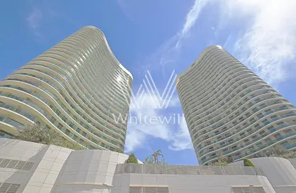 Apartment - 2 Bedrooms - 4 Bathrooms for rent in Beach Towers - Shams Abu Dhabi - Al Reem Island - Abu Dhabi