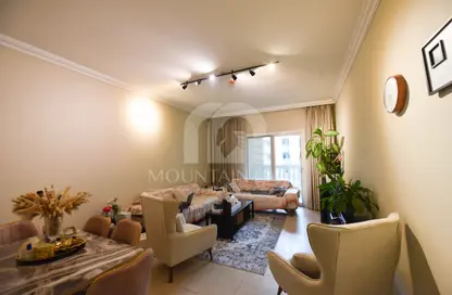 شقة - 2 غرف نوم - 3 حمامات للبيع في بلازا ريسدينس 2 - بلازا ريزيدنس - الضاحية 13 - قرية الجميرا سركل - دبي