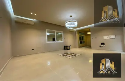 Apartment - 3 Bedrooms - 3 Bathrooms for rent in Villa Compound - Khalifa City - Abu Dhabi