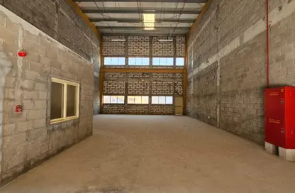 Warehouse - Studio - 1 Bathroom for rent in Al Quoz - Dubai Warehouse - Studio - 1 Bathroom for rent in Al Quoz - Dubai
