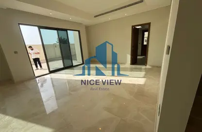 فيلا - 5 غرف نوم - 6 حمامات للايجار في بلوم ليفينج - مدينة زايد (مدينة خليفة ج) - مدينة خليفة - أبوظبي
