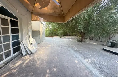 فيلا - 6 غرف نوم - 4 حمامات للايجار في الفيحاء - الشرق - الشارقة