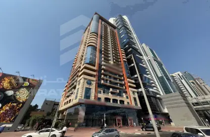 Whole Building - Studio - 7+ Bathrooms for sale in Sheikh Zayed Road - Dubai