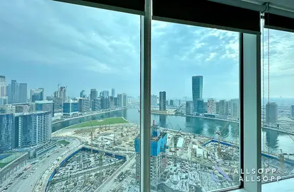 صورة لـ شرفة مكتب - استوديو للايجار في برج بورلينجتون - الخليج التجاري - دبي ، صورة رقم 1
