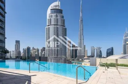 صورة لـ حوض سباحة شقة - 2 غرف نوم - 3 حمامات للبيع في بوليفارد بوينت - دبي وسط المدينة - دبي ، صورة رقم 1