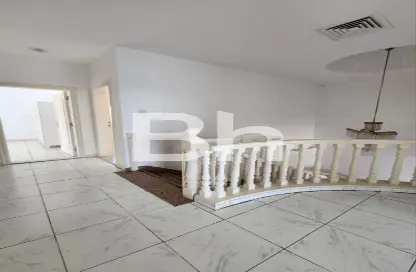 Villa - 4 Bedrooms - 4 Bathrooms for rent in Umm Suqeim 1 Villas - Umm Suqeim 1 - Umm Suqeim - Dubai