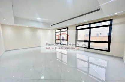 Apartment - 3 Bedrooms - 4 Bathrooms for rent in Al Dhafrah Street - Al Mushrif - Abu Dhabi