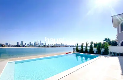 Villa - 5 Bedrooms - 6 Bathrooms for rent in Garden Homes Frond M - Garden Homes - Palm Jumeirah - Dubai